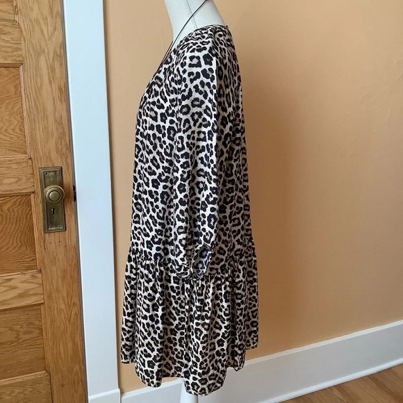 H&M Leopard Drop Waist Puff Sleeve Dress Size S - Picture 2 of 16
